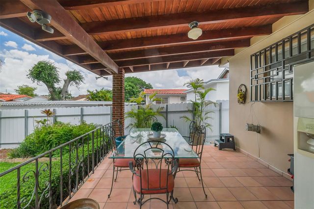 251 NW 60th Ct, Miami, FL 33126