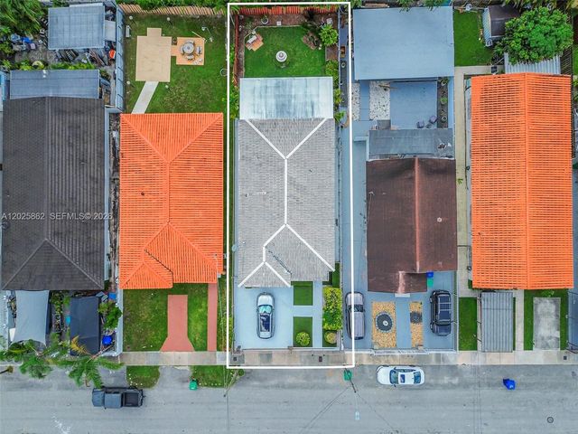 251 NW 60th Ct, Miami, FL 33126