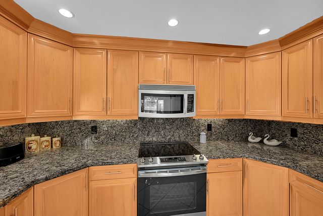 1702 S Ocean Boulevard 1, Delray Beach, FL 33483