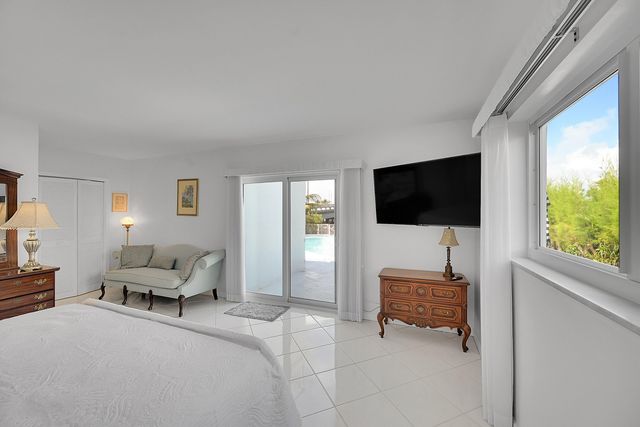 1702 S Ocean Boulevard 1, Delray Beach, FL 33483