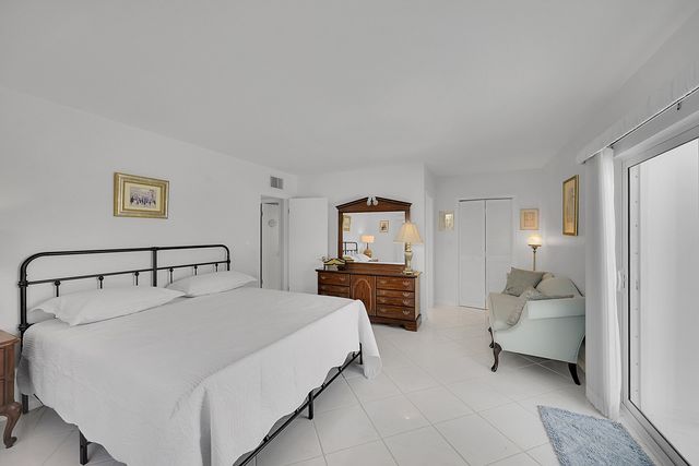 1702 S Ocean Boulevard 1, Delray Beach, FL 33483