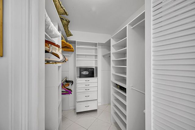 1702 S Ocean Boulevard 1, Delray Beach, FL 33483
