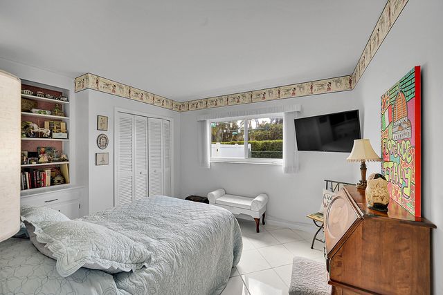 1702 S Ocean Boulevard 1, Delray Beach, FL 33483