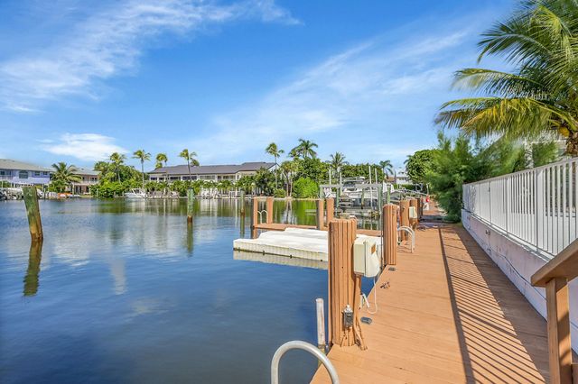 1702 S Ocean Boulevard 1, Delray Beach, FL 33483