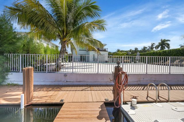 1702 S Ocean Boulevard 1, Delray Beach, FL 33483