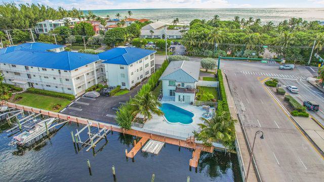 1702 S Ocean Boulevard 1, Delray Beach, FL 33483