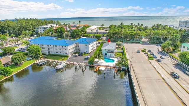 1702 S Ocean Boulevard 1, Delray Beach, FL 33483