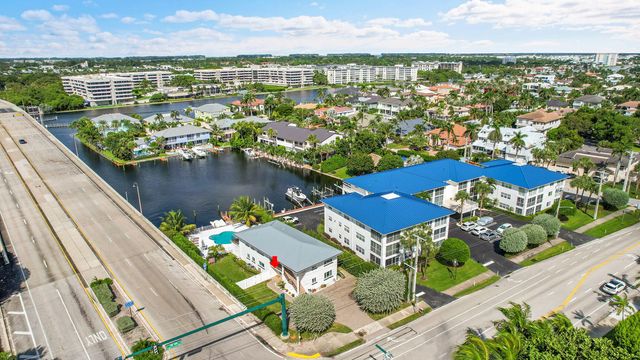 1702 S Ocean Boulevard 1, Delray Beach, FL 33483