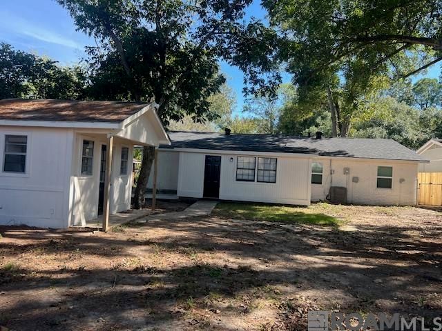 7334 Meadow Park Ave, Baton Rouge, LA 70810