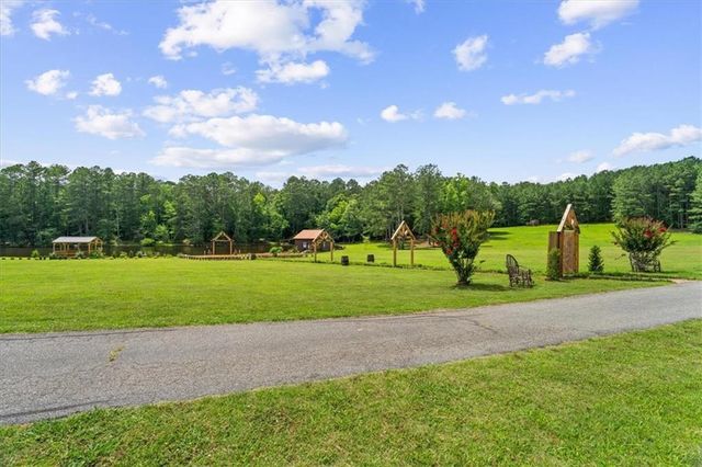 922 River Bend Road SW, Plainville, GA 30733
