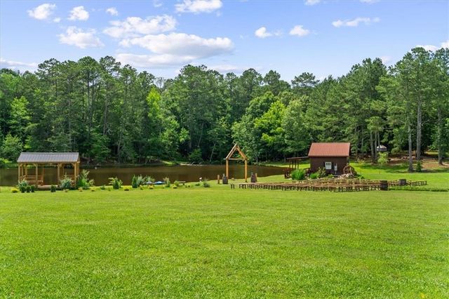 922 River Bend Road SW, Plainville, GA 30733