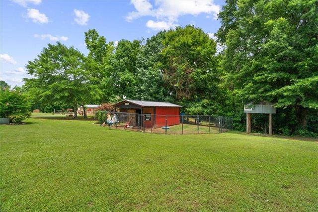 922 River Bend Road SW, Plainville, GA 30733