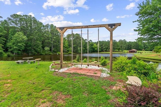 922 River Bend Road SW, Plainville, GA 30733