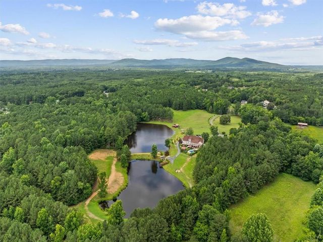 922 River Bend Road SW, Plainville, GA 30733