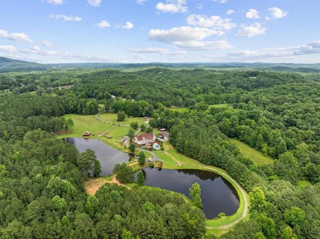 922 River Bend Road SW, Plainville, GA 30733