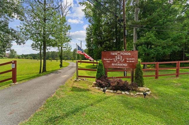 922 River Bend Road SW, Plainville, GA 30733