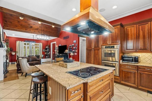 922 River Bend Road SW, Plainville, GA 30733