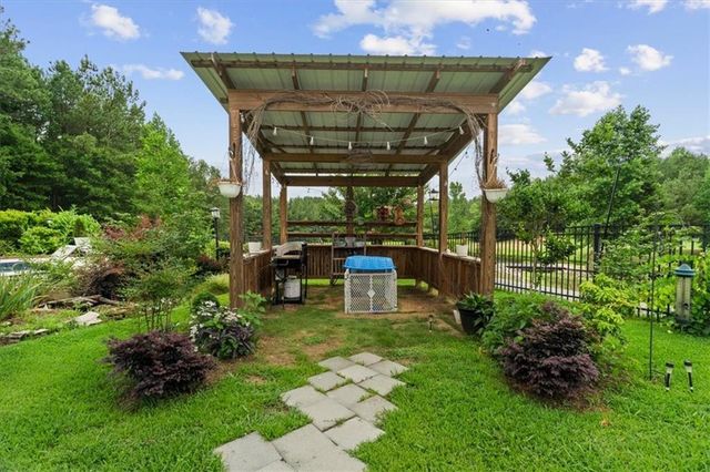 922 River Bend Road SW, Plainville, GA 30733