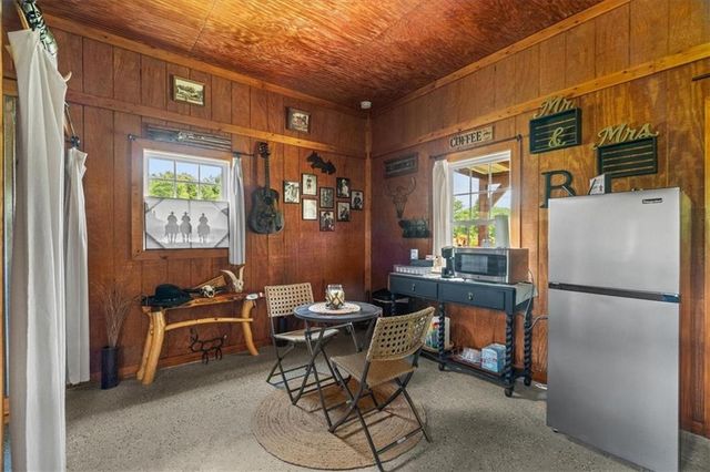 922 River Bend Road SW, Plainville, GA 30733