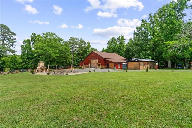 922 River Bend Road SW, Plainville, GA 30733