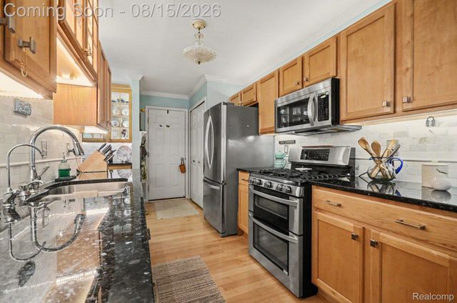 7142 Lavender Lane, Waterford Charter Township, MI 48327