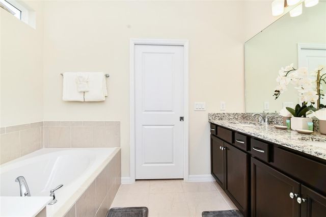 3373 LILAC WAY, Davenport, FL 33897