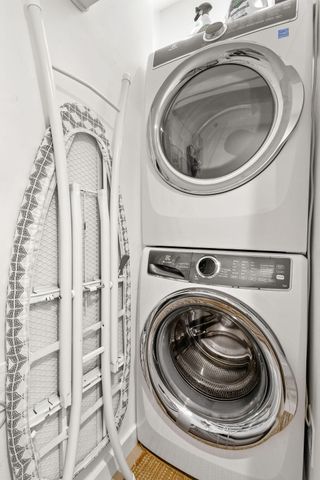 226 Oleander Avenue 3, Palm Beach, FL 33480