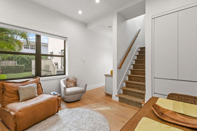 226 Oleander Avenue 3, Palm Beach, FL 33480