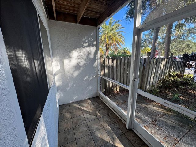 9101 JAKES PATH, Largo, FL 33771