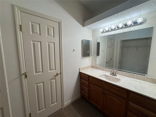 9101 JAKES PATH, Largo, FL 33771