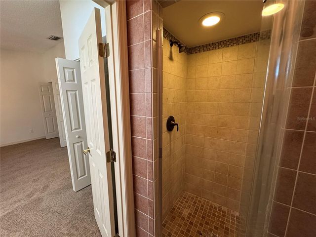 9101 JAKES PATH, Largo, FL 33771