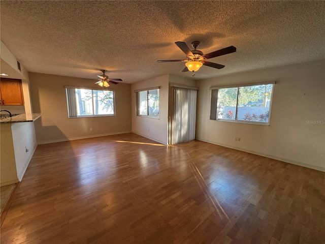 9101 JAKES PATH, Largo, FL 33771