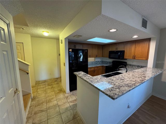 9101 JAKES PATH, Largo, FL 33771