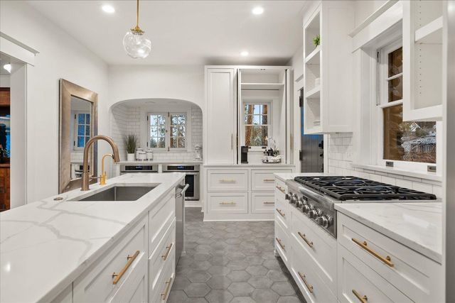 520 E 11th Ave, Spokane, WA 99202
