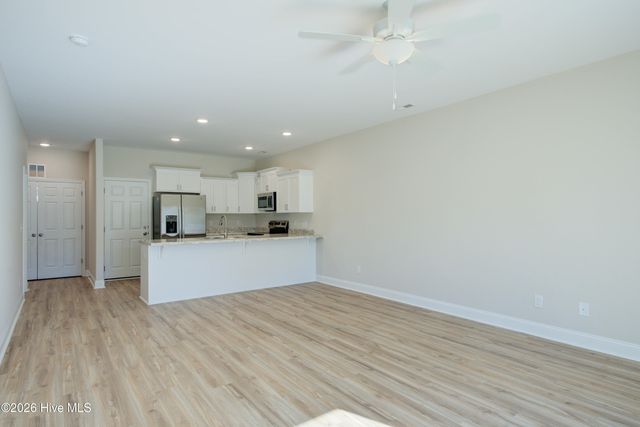 215 Sandpiper Place, Holly Ridge, NC 28445