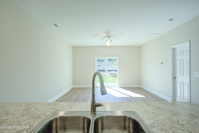 215 Sandpiper Place, Holly Ridge, NC 28445