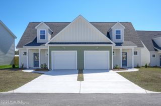 215 Sandpiper Place, Holly Ridge, NC 28445