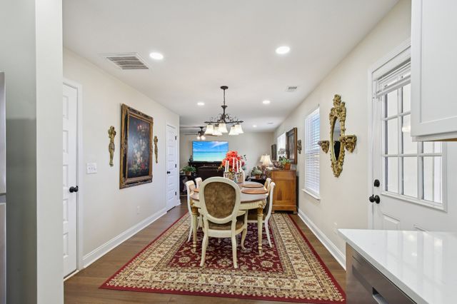 1010 Addler Dr, Springfield, TN 37172