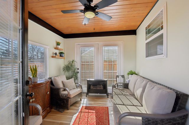 1010 Addler Dr, Springfield, TN 37172