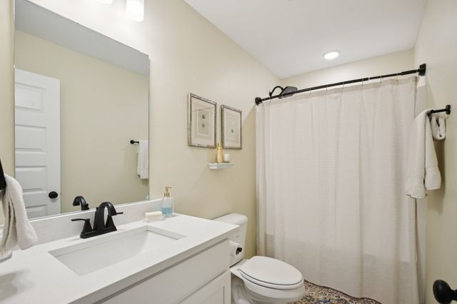 1010 Addler Dr, Springfield, TN 37172