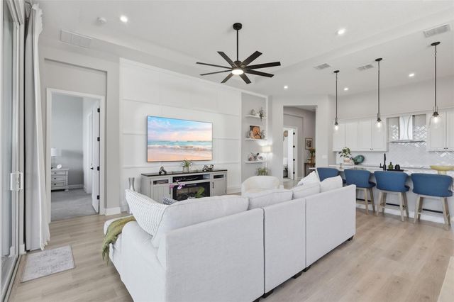 899 MEGANO BOULEVARD, Deland, FL 32724