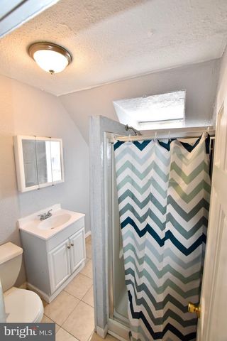 2747 S 7TH ST, Philadelphia, PA 19148