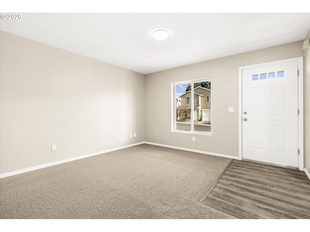 17151 Se ALDER St, Portland, OR 97233