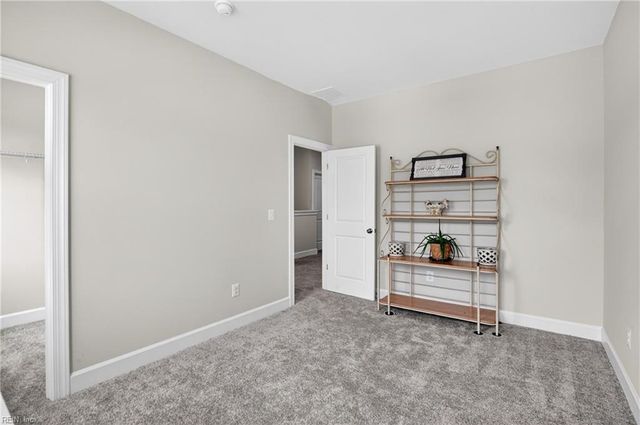 4116 Isaac CIR, Williamsburg, VA 23188