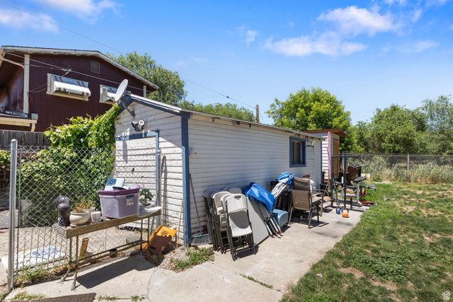 1760 W SUGAR FACTORY RD, West Jordan, UT 84088