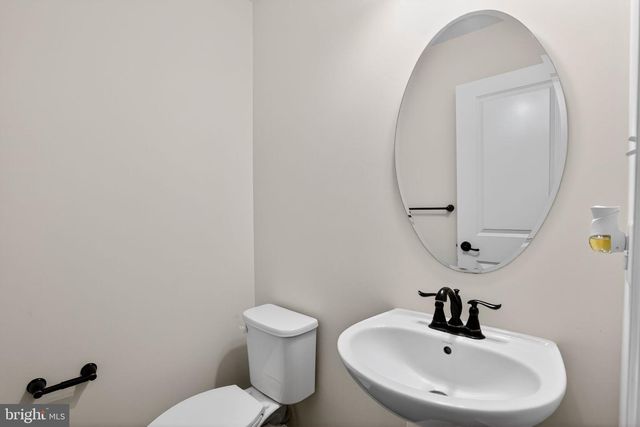 9273 ROCK LYNN CIR, Waldorf, MD 20603