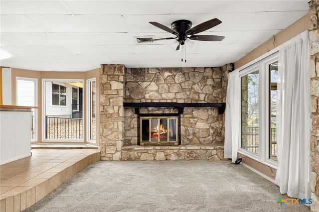 92 Turtle Lane, Seguin, TX 78155