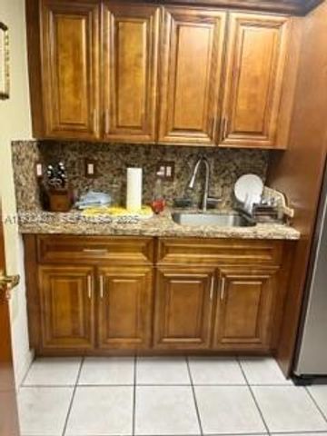 2424 SW 22nd St, Miami, FL 33145