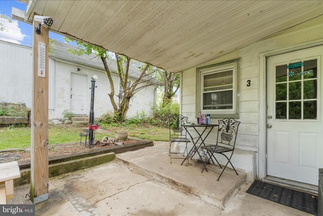 17 2ND AVE, Baltimore, MD 21225