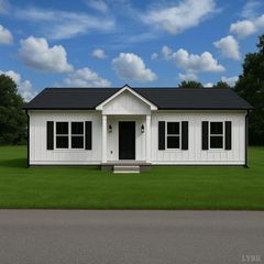1303 4th Street, Altavista, VA 24517